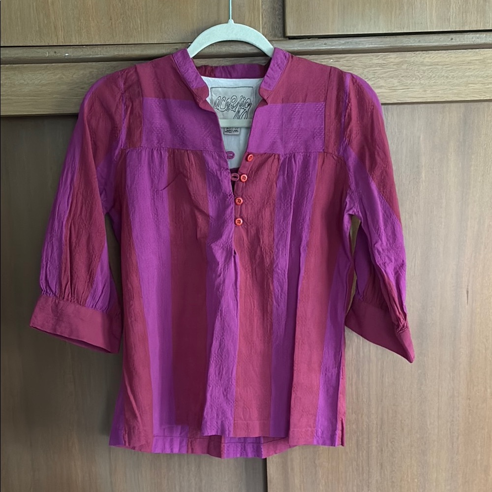 Ace and jig Susannah top in Orchid